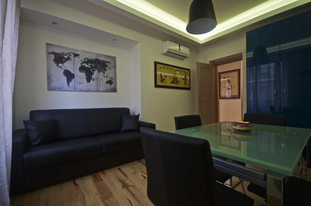 Piramide House Apartment Rome